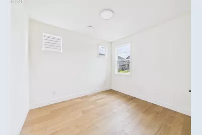 1125 N 44th Pl, Ridgefield, WA 98642 - Photo 5