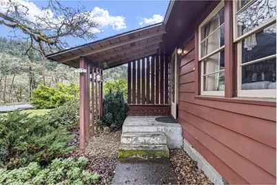 6351 Nonpareil Rd, Sutherlin, OR 97479 - Photo 5