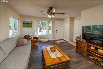 12453 SW Snug Pl, Terrebonne, OR 97760 - Photo 9