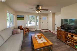 12453 SW Snug Pl, Terrebonne, OR 97760 - Photo 9