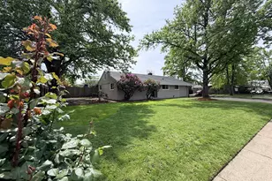 1154 Clinton Dr, Eugene, OR 97401 - Photo 3