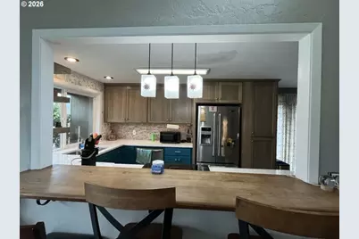 1135 Lakewood Dr SW, Albany, OR 97321 - Photo 11