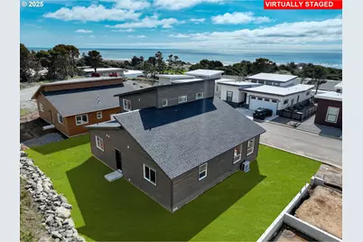 30403 Sawyer Way, Gold Beach, OR 97444 - Photo 35