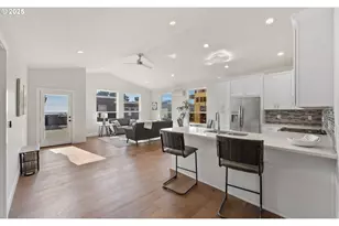 30403 Sawyer Wy, Gold Beach, OR 97444 - Photo 7