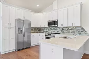 30403 Sawyer Wy, Gold Beach, OR 97444 - Photo 11