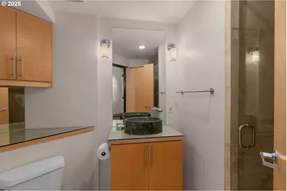 1420 NW Lovejoy St #603, Portland, OR 97209 - Photo 23