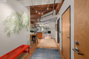 1420 NW Lovejoy St, Portland, OR 97209 - Photo 3