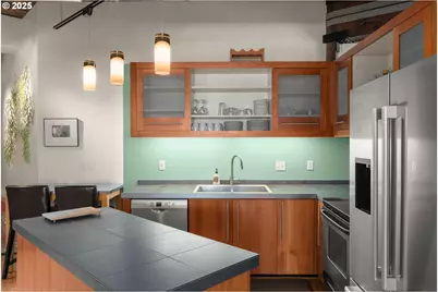 1420 NW Lovejoy St #603, Portland, OR 97209 - Photo 15