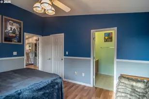 663 NE Knoll Ave, Roseburg, OR 97470 - Photo 23