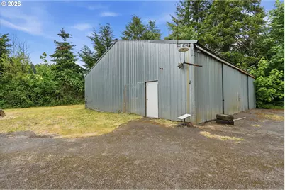 21090 NW Dairy Creek Rd, North Plains, OR 97133 - Photo 11