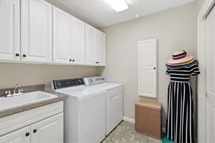 26122 NE 3rd St, Camas, WA 98607 - Photo 15