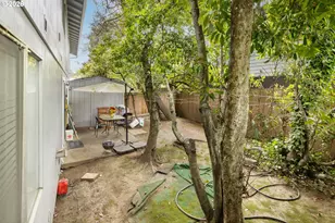 12408 SW 14th St, Beaverton, OR 97005 - Photo 21