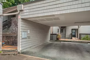 7577 N Edgewater Ave, Portland, OR 97203 - Photo 7