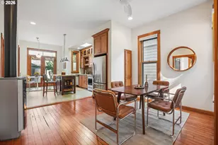 31 S Gibbs St, Portland, OR 97239 - Photo 11