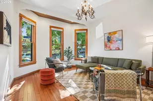 31 S Gibbs St, Portland, OR 97239 - Photo 7