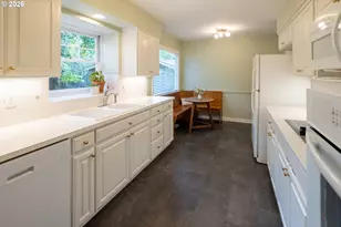 1795 Kilkenny Rd, Lake Oswego, OR 97034 - Photo 7