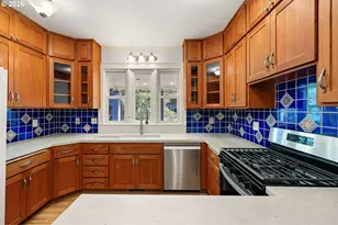 3190 W 18th Ave, Eugene, OR 97402 - Photo 13