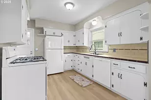 4703 N Willamette Blvd, Portland, OR 97203 - Photo 13