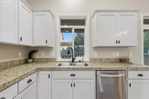10803 NE 103rd St, Vancouver, WA 98662 - Photo 13