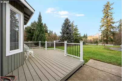 369 Upper Camp Loop Rd, Roseburg, OR 97470 - Photo 3