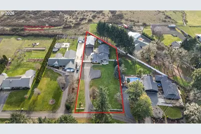 369 Upper Camp Loop Rd, Roseburg, OR 97470 - Photo 33