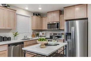 6006 SE 15th St, Gresham, OR 97080 - Photo 11