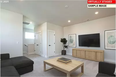 1313 E Canto St, Newberg, OR 97132 - Photo 5