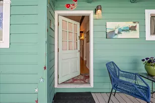 414 N Tomahawk Island Dr, Portland, OR 97217 - Photo 5