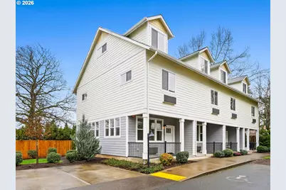 114 NE 109th Ave, Portland, OR 97220 - Photo 5