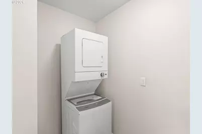 114 NE 109th Ave, Portland, OR 97220 - Photo 25