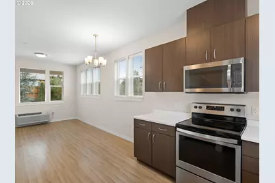 114 NE 109th Ave, Portland, OR 97220 - Photo 13