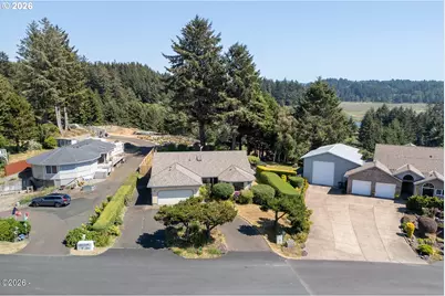 989 NW Estate Dr, Seal Rock, OR 97376 - Photo 29