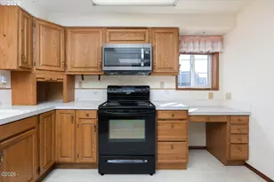 989 NW Estate Dr, Seal Rock, OR 97376 - Photo 13