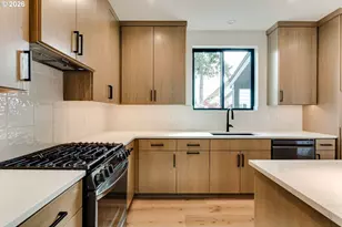 2624 Gilham Rd, Eugene, OR 97408 - Photo 9