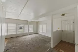 91319 Grinnell Ln, Coos Bay, OR 97420 - Photo 11