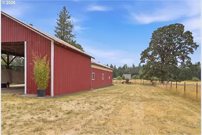 24137 Warthen Rd, Elmira, OR 97437 - Photo 41