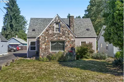 863 E St, Washougal, WA 98671 - Photo 3