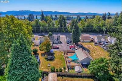 863 E St, Washougal, WA 98671 - Photo 33