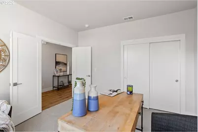 8813 SW Peoria Ln, Tualatin, OR 97062 - Photo 5