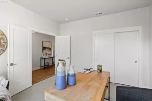 8813 SW Peoria Ln, Tualatin, OR 97062 - Photo 5