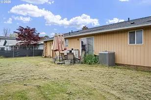 375 Park Ln, Harrisburg, OR 97446 - Photo 29