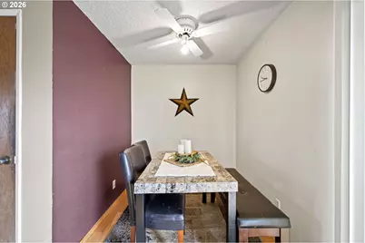 375 Park Ln, Harrisburg, OR 97446 - Photo 15