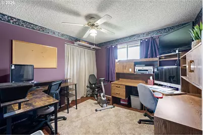 375 Park Ln, Harrisburg, OR 97446 - Photo 21