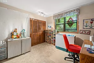 14819 NE Sacramento St, Portland, OR 97230 - Photo 17