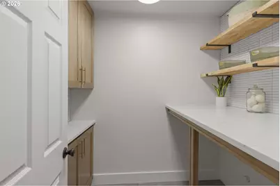 2491 Suncrest Ave, Eugene, OR 97405 - Photo 29