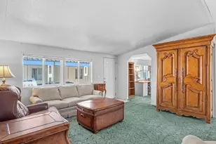 2901 E 2nd St, Newberg, OR 97132 - Photo 5