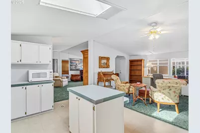 2901 E 2nd St #117, Newberg, OR 97132 - Photo 11