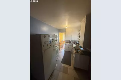 526 SE 48th Ave, Portland, OR 97215 - Photo 5