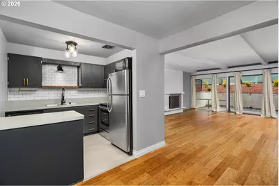 4460 SW Scholls Ferry Rd #8, Portland, OR 97225 - Photo 17