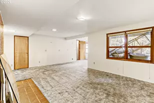 16659 SE Powell Blvd, Portland, OR 97236 - Photo 21